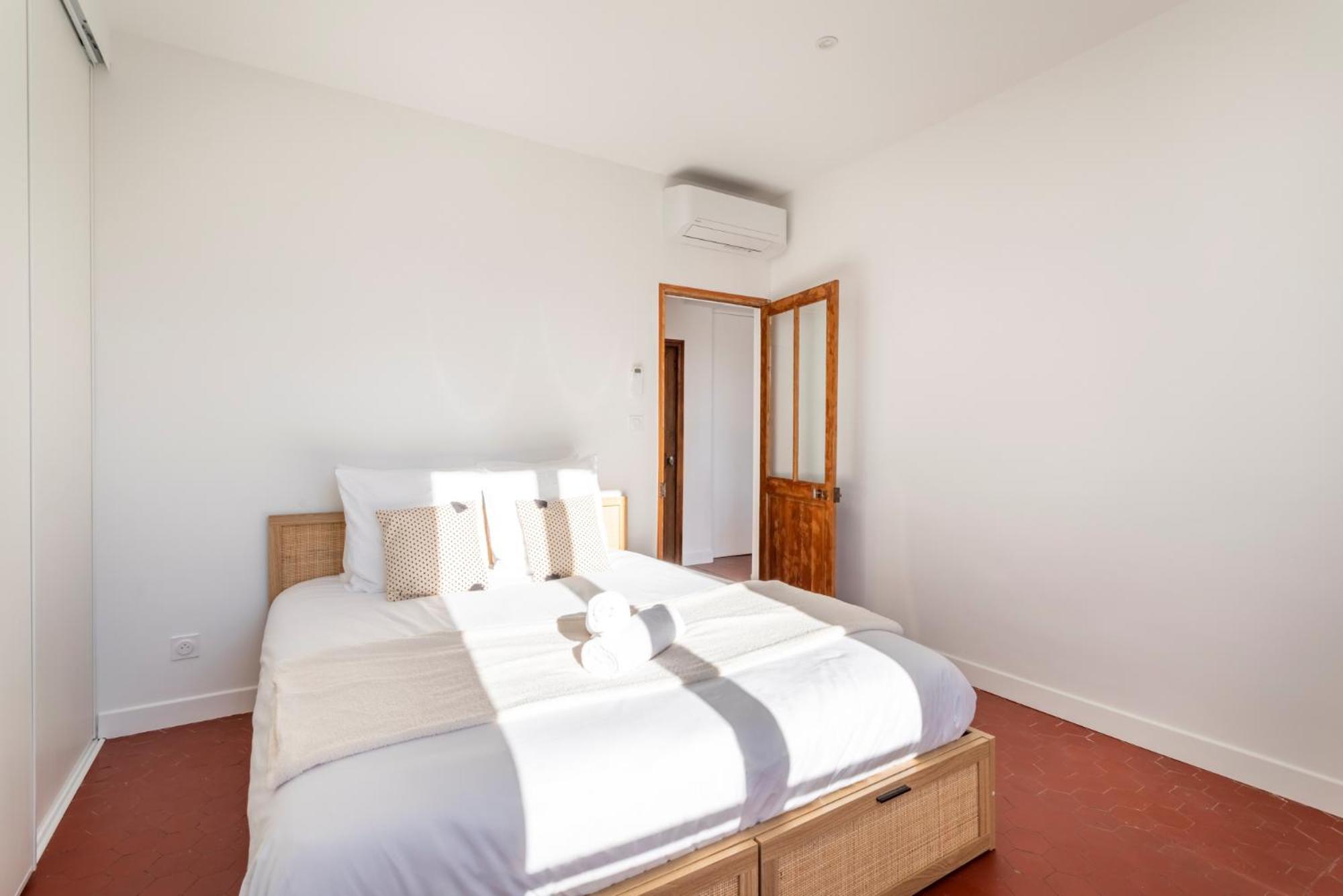 Le Saint Sauveur - Centre - Calme - Lumineux Apartamento